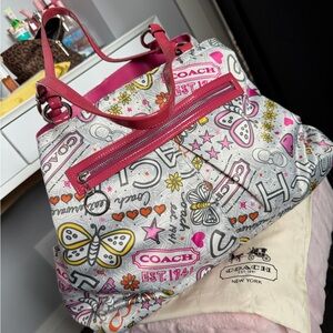 Coach Vintage Pink Butterfly Poppy Signatures Graffiti Sateen Tote Bag Purse Y2K